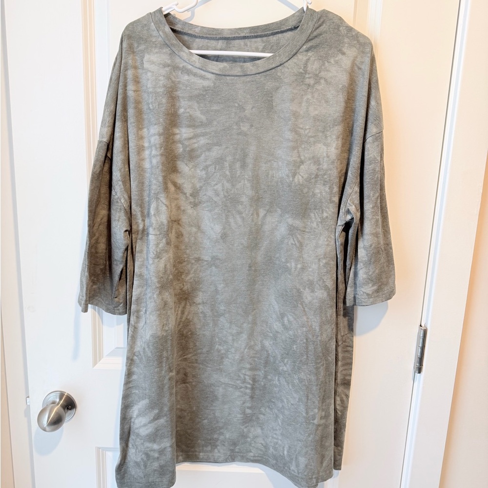 Oversized Drop Shoulder Tie-Dye Tee